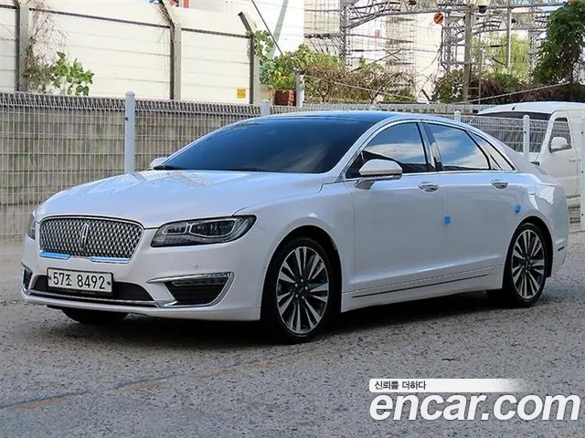 Lincoln MKZ 2019 thumb 2