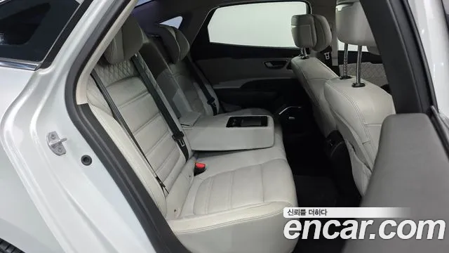 Renault-KoreaSamsung Megane 2017 thumb 12