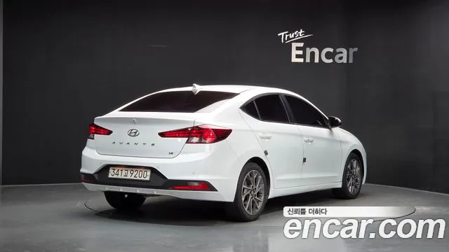 Hyundai Avante 2019 thumb 2
