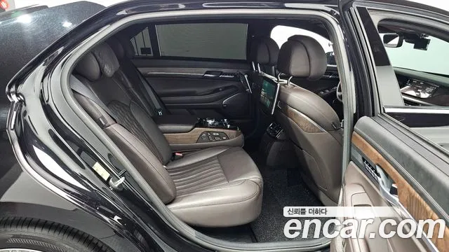 Genesis G90 2021 thumb 11