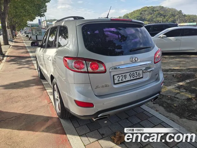 Hyundai Santa Fe 2012 thumb 7