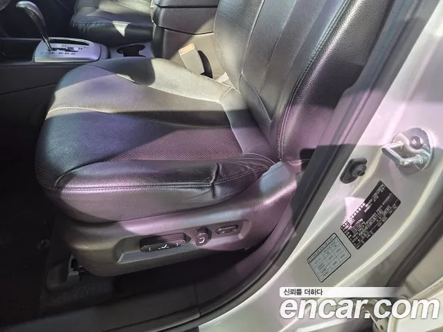 Hyundai Santa Fe 2012 thumb 9
