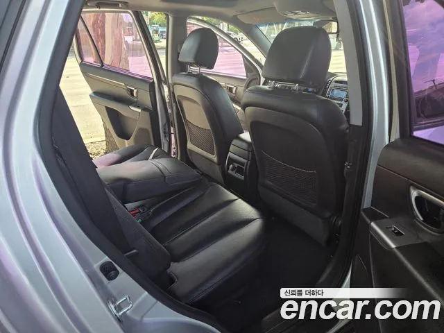 Hyundai Santa Fe 2012 thumb 10
