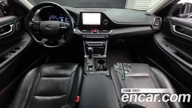 Hyundai Grandeur 2017 thumb 6
