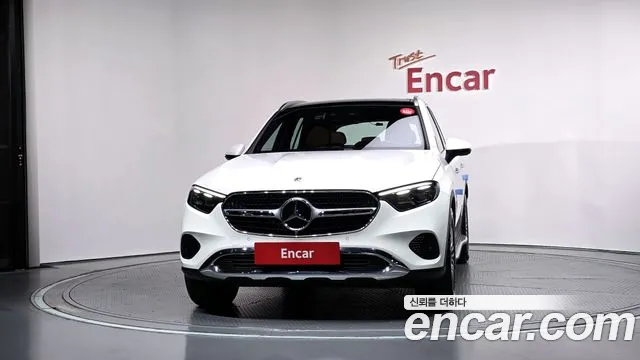 Mercedes-Benz GLC 2026 thumb 3