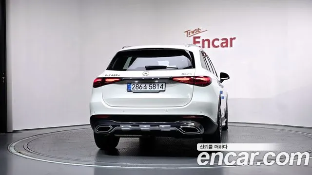 Mercedes-Benz GLC 2026 thumb 4