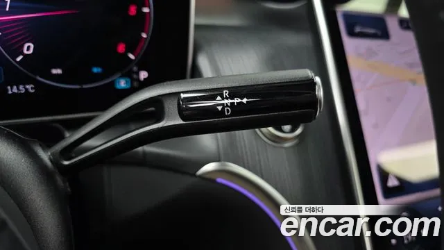 Mercedes-Benz GLC 2026 thumb 9