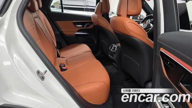 Mercedes-Benz GLC 2026 thumb 11