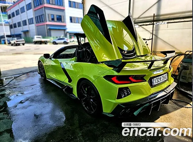Chevrolet Corvette 2023 thumb 5