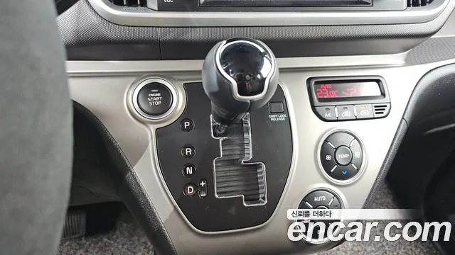 Kia Ray 2018 thumb 9