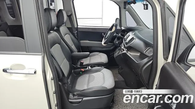 Kia Ray 2018 thumb 10