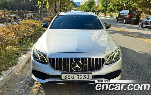 Mercedes-Benz E-Класс 2017 thumb 3