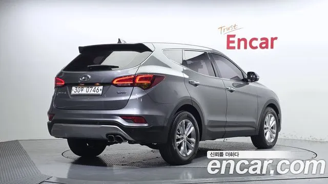 Hyundai Santa Fe 2016 thumb 2