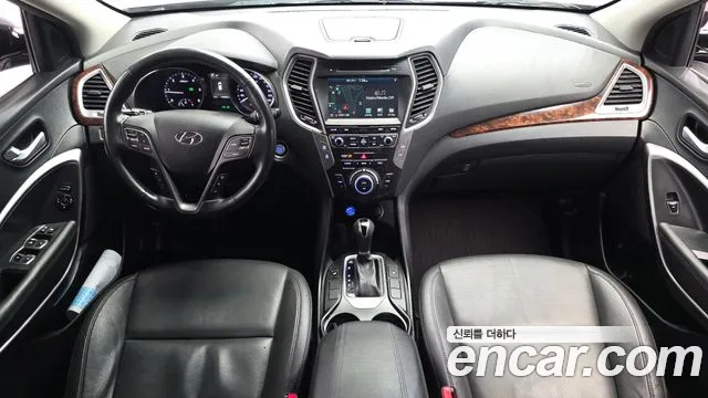 Hyundai Santa Fe 2016 thumb 7