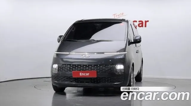 Hyundai Staria 2021 thumb 3