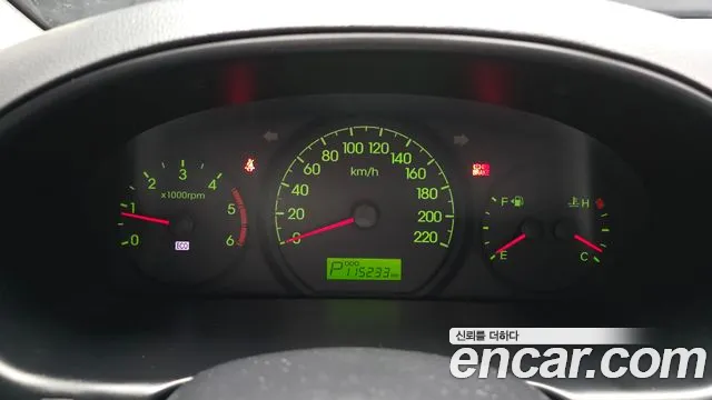 Hyundai Starex 2013 thumb 8