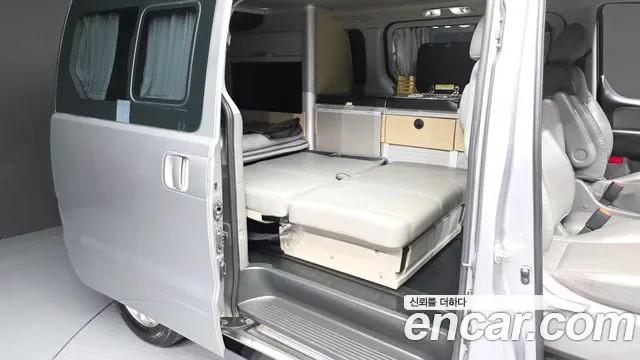 Hyundai Starex 2013 thumb 11