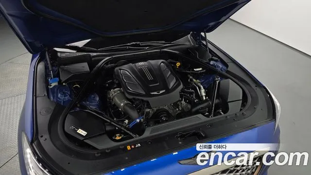 Genesis G80 2018 thumb 5