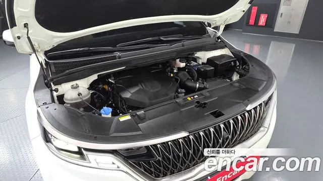 Kia Carnival 2023 thumb 6