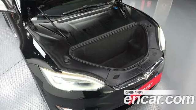 Tesla Model S 2018 thumb 6