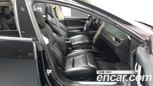 Tesla Model S 2018 thumb 11