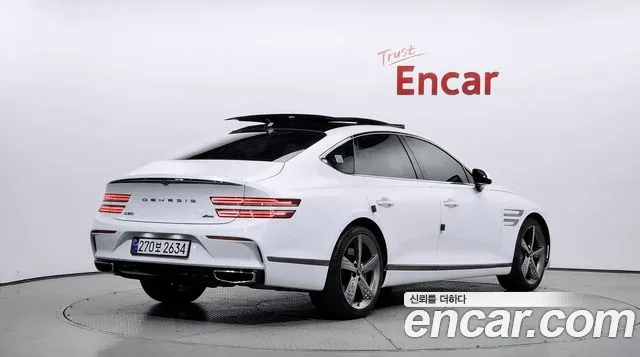 Genesis G80 2022 thumb 2