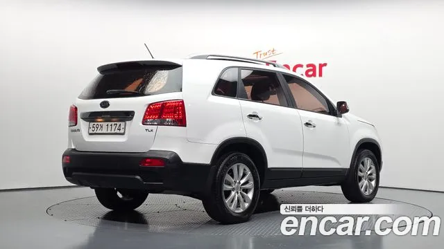 Kia Sorento 2009 thumb 2