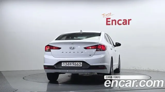 Hyundai Avante 2019 thumb 4