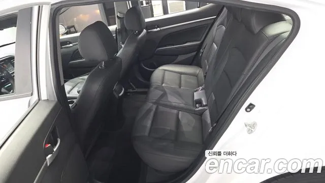 Hyundai Avante 2019 thumb 11