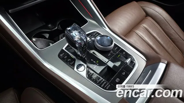 BMW X6 2020 thumb 9