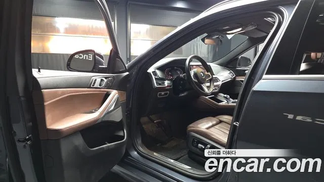 BMW X6 2020 thumb 10