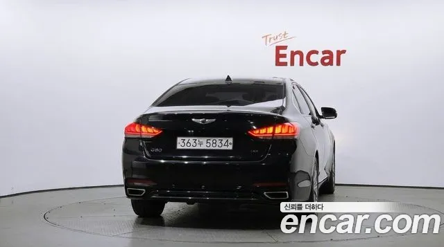 Genesis G80 2017 thumb 4