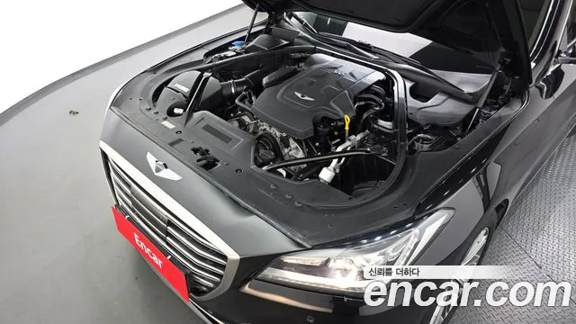 Genesis G80 2017 thumb 6