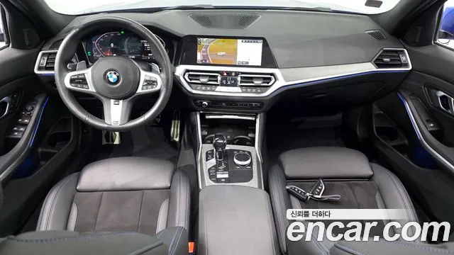 BMW 3-Series 2020 thumb 7