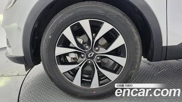 Renault-KoreaSamsung Arkana 2022 thumb 5