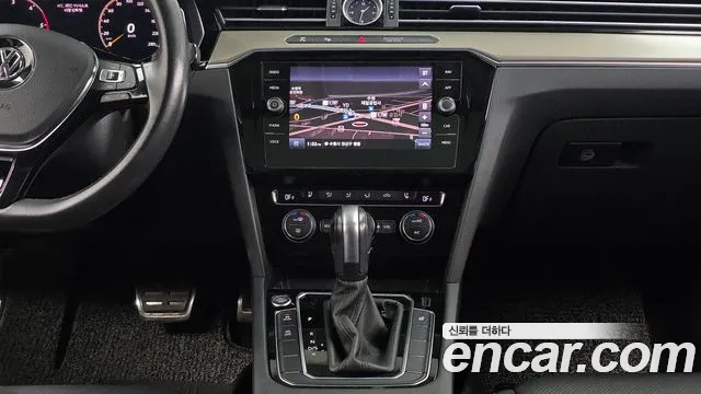 Volkswagen Arteon 2020 thumb 12