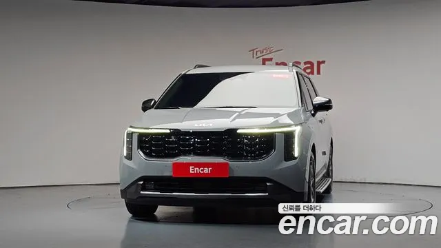 Kia Carnival 2024 thumb 2