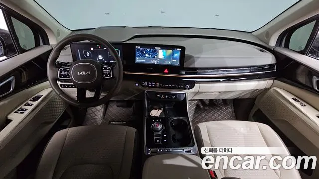 Kia Carnival 2024 thumb 6