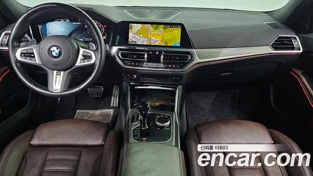 BMW 3-Series 2020 thumb 7