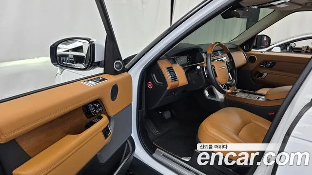 Land Rover Range Rover 2021 thumb 10