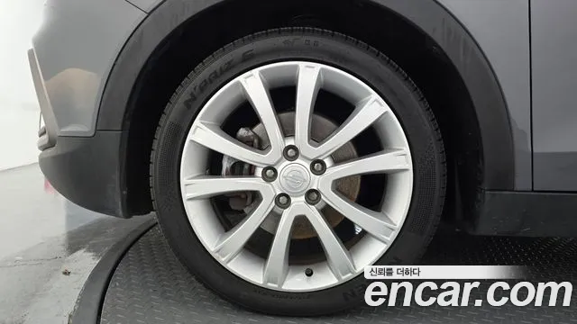 KG_Mobility_Ssangyong TIBOLI 2017 thumb 5