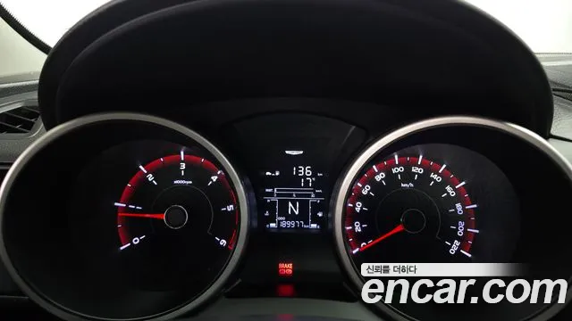 KG_Mobility_Ssangyong TIBOLI 2017 thumb 8