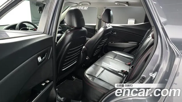 KG_Mobility_Ssangyong TIBOLI 2017 thumb 11