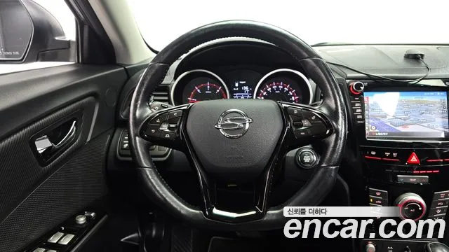 KG_Mobility_Ssangyong TIBOLI 2017 thumb 12