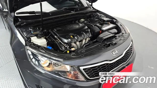 Kia K5 2011 thumb 6