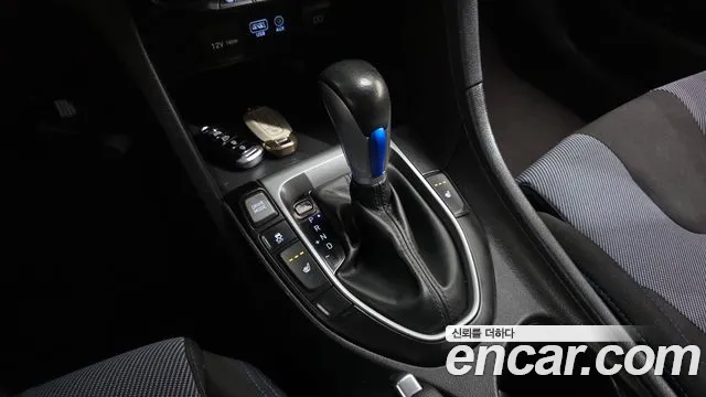 Hyundai Veloster 2018 thumb 9