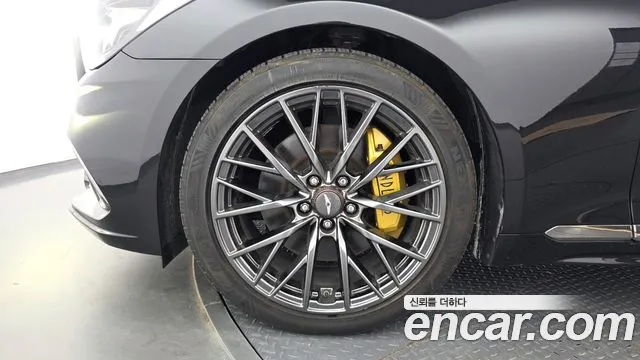 Genesis G80 2017 thumb 5