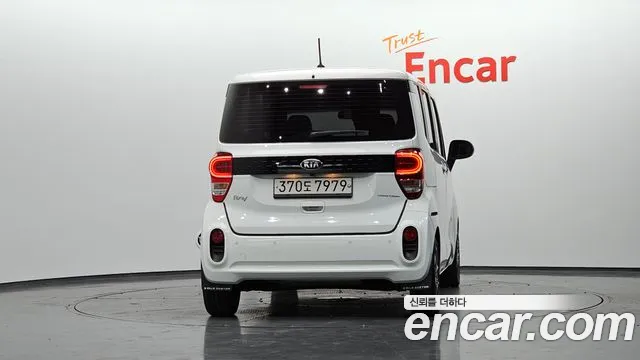 Kia Ray 2018 thumb 4