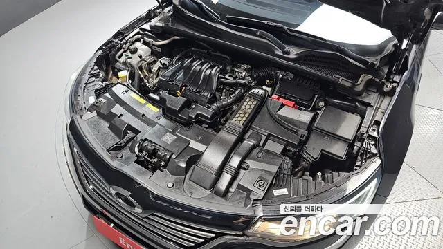 Renault-KoreaSamsung Megane 2016 thumb 6