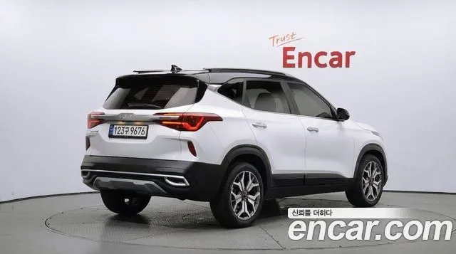 Kia Seltos 2022 thumb 2